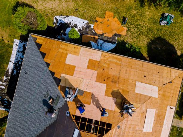 Best Shingle Roofing Installation  in Bettendorf, IA